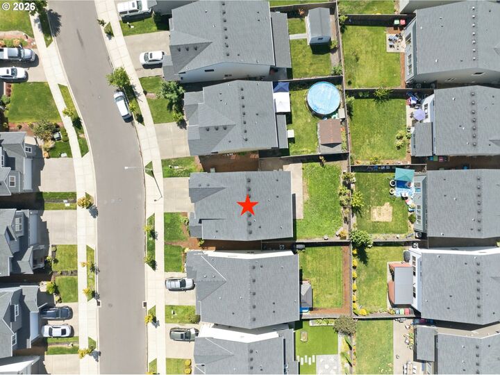 Property Photo:  2621 NW Shadden Dr  OR 97128 