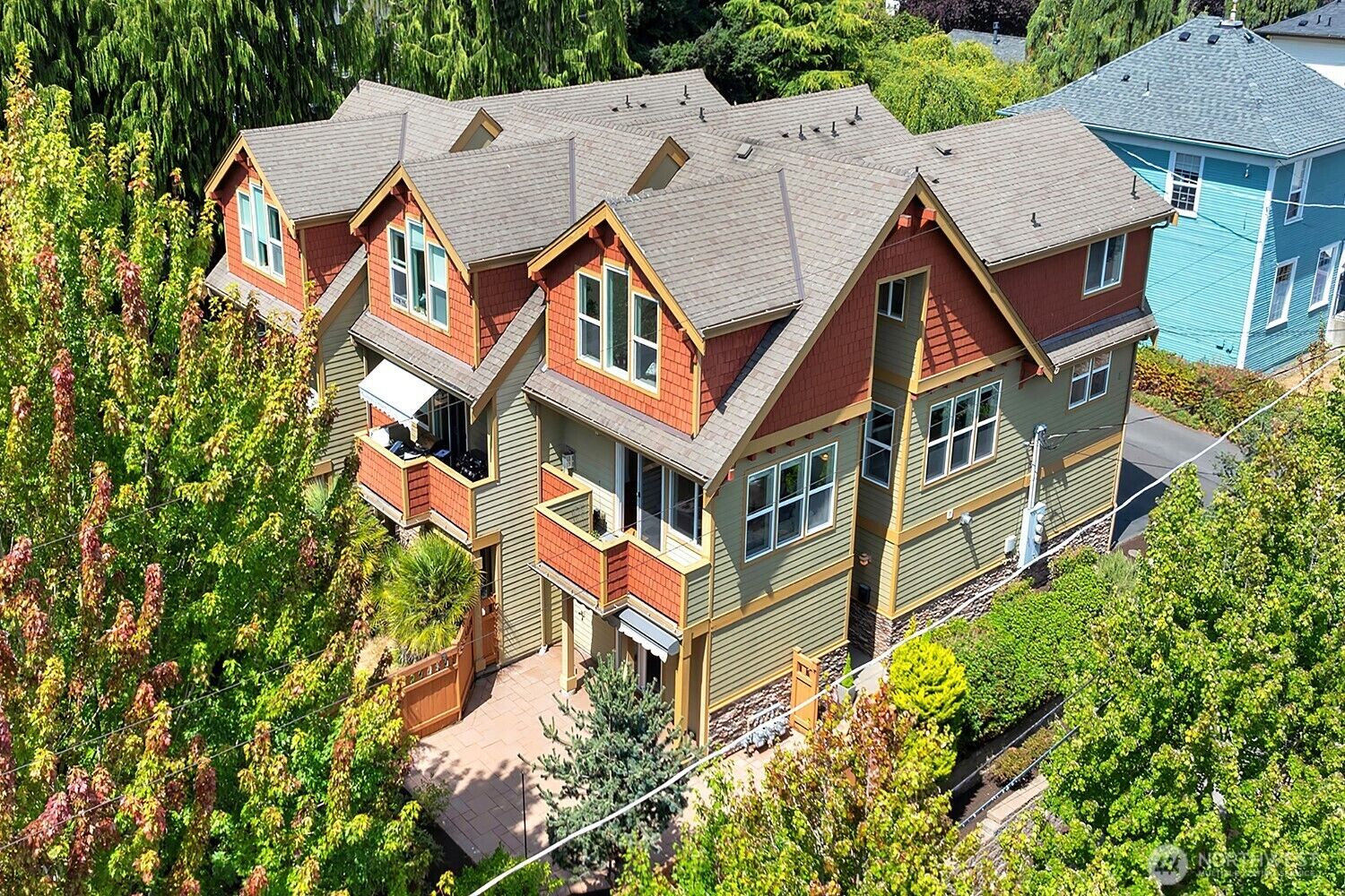 Property Photo: 5605 30th Avenue NW WA 98107