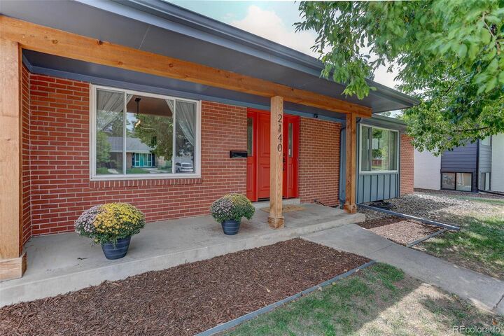 Property Photo:  2140 E Columbia Place  CO 80210 