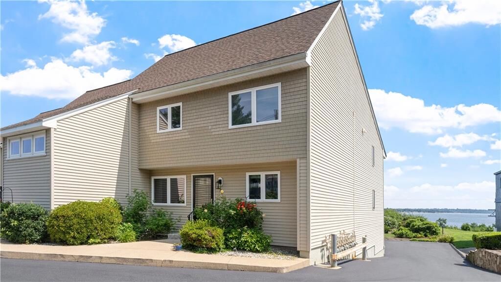 Property Photo:  4042 Post Road 5  RI 02886 