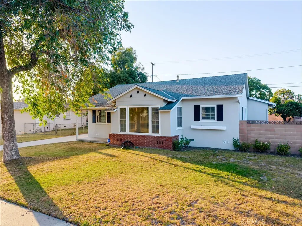 Property Photo:  2129 W Cerritos  CA 92804 
