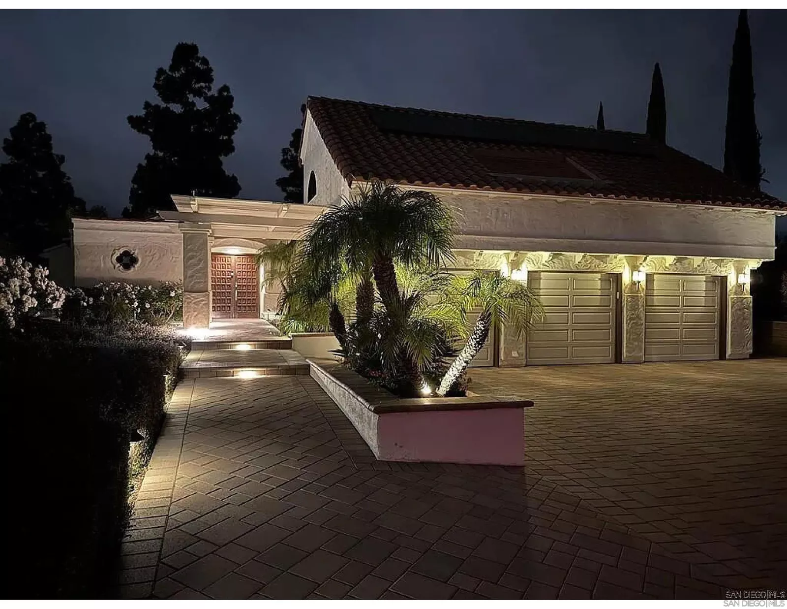 Property Photo:  12226 Kingsgate Sq  CA 92128 