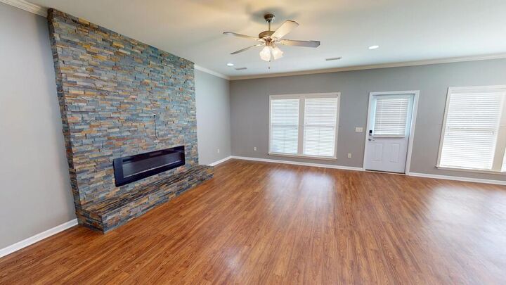 Property Photo:  219 Belhaven  AL 36303 