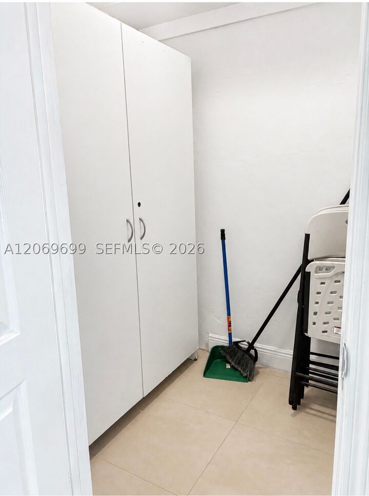 Property Photo:  5445 Collins Ave Cu26  FL 33140 