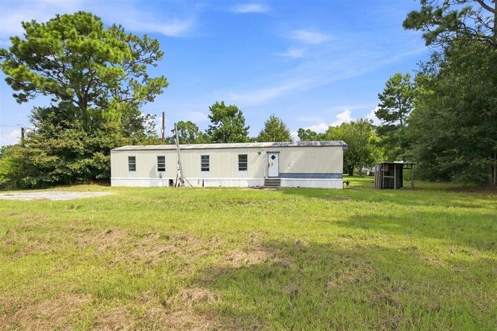 Property Photo:  503 & 505 Poinciana Lane  LA 70669 