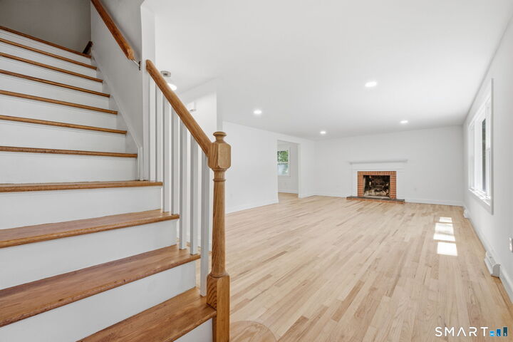 Property Photo:  16 Chadwick Drive  CT 06371 