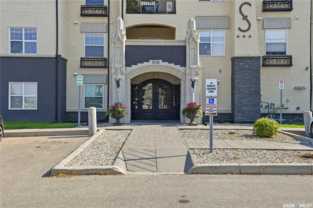 Property Photo:  1510 Neville Drive 105  SK S4Z 0A3 