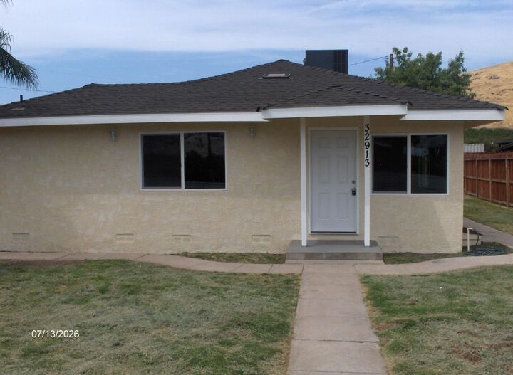 Property Photo: 32913 Sierra Drive CA 93244