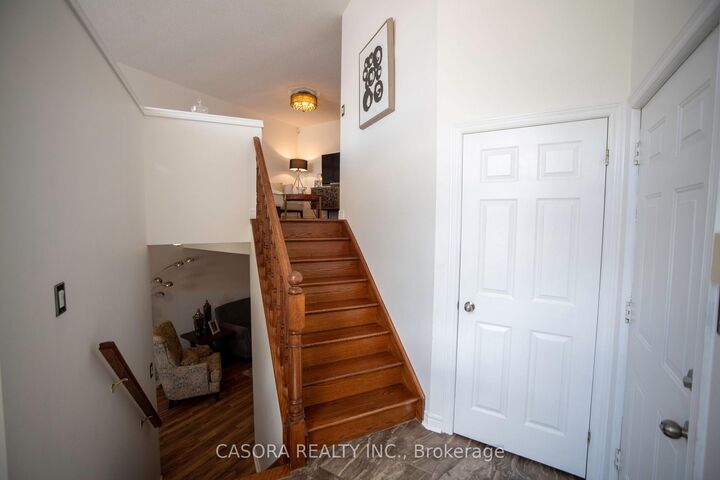 Property Photo:  57 Ossington Drive  ON L8W 3S4 