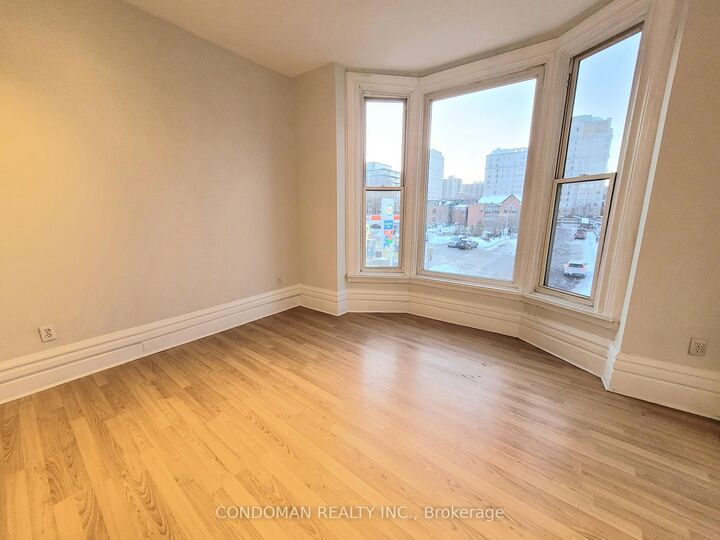 Property Photo: 139 1/2 John Street S 4 ON L8N 2C3