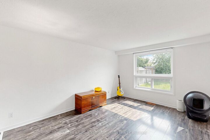 Property Photo:  38 Activa Avenue  ON N2E 3R2 