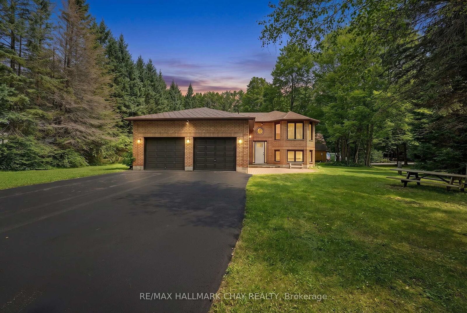 Property Photo:  1091 Fox Farm Road  ON L0L 2K0 