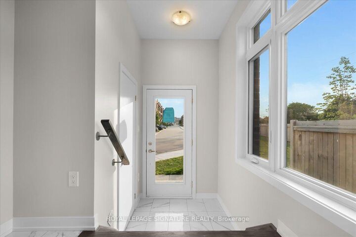 Property Photo: 1865 Pickering Parkway 301 ON L1V 0H2