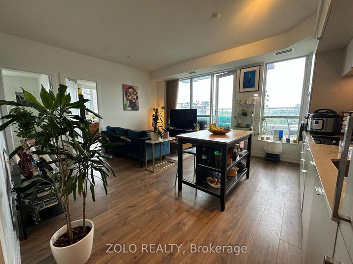 Property Photo:  38 Cameron Street 1105  ON M5T 0C3 