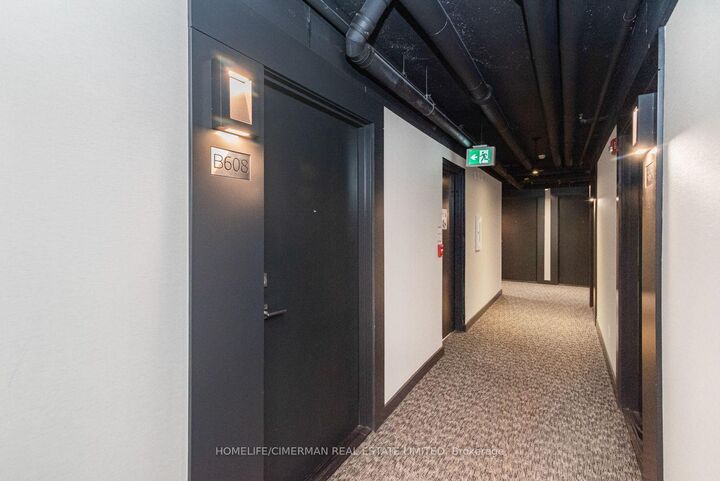 Property Photo:  5240 Dundas Street B608  ON L7L 0J6 