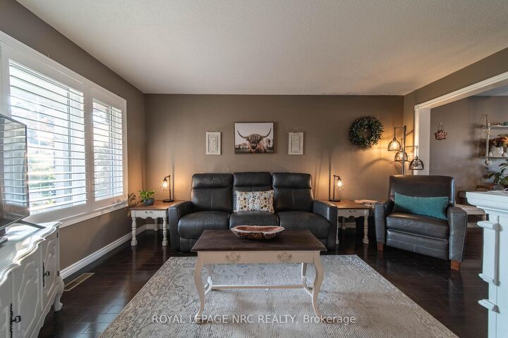Property Photo: 5830 Aspen Court ON L2G 7V3
