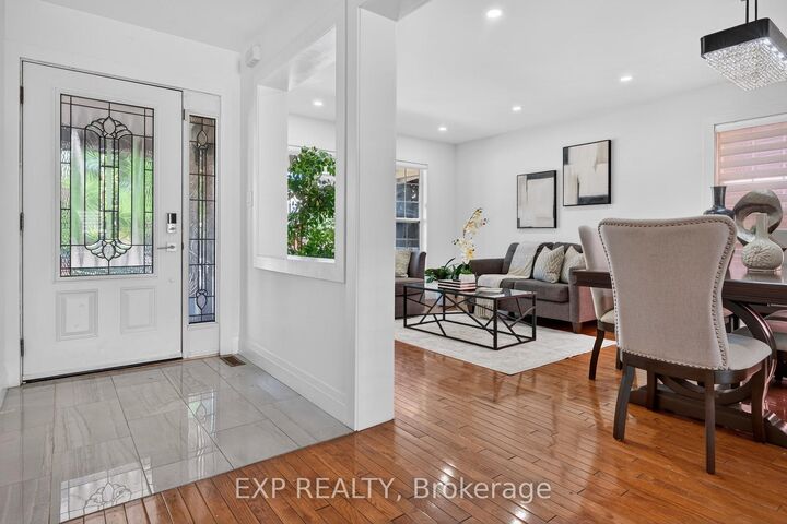 Property Photo: 664 Dolby Crescent ON L9T 5V5