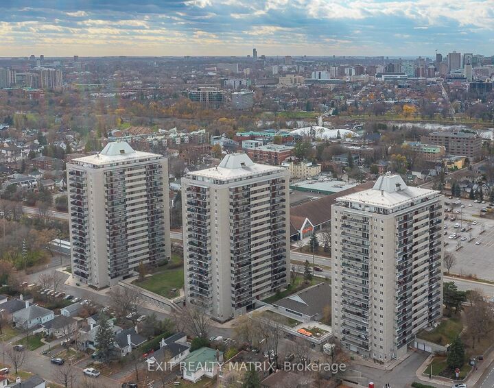 158 B McArthur Avenue 1204 — photo 1
