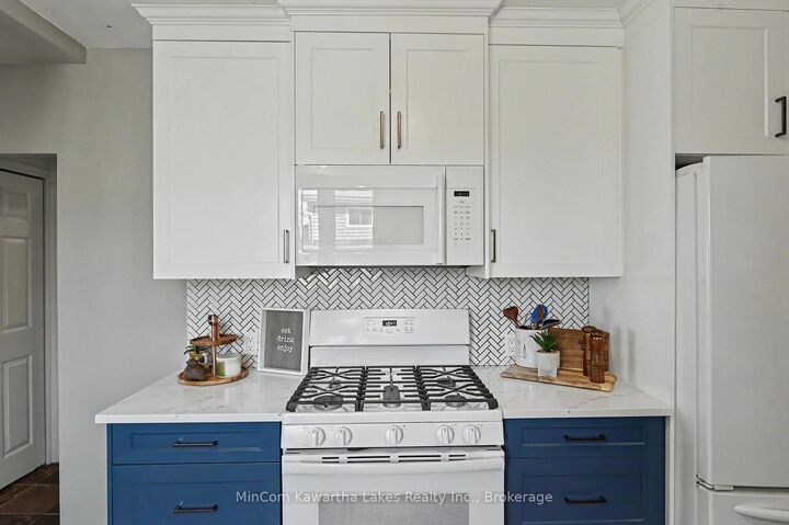 Property Photo: 337 Euclid Avenue ON K9H 1M5