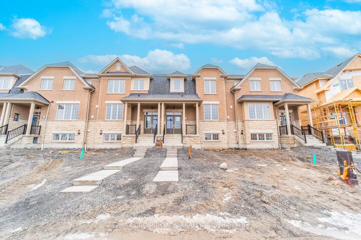 332 Coronation Road — photo 1