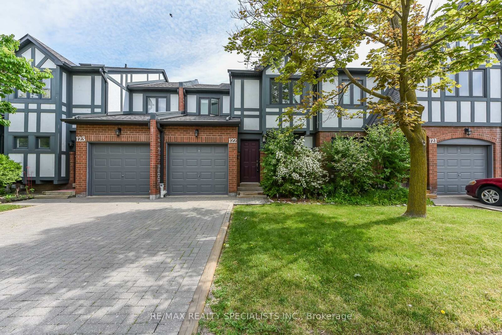 Property Photo:  3050 Orleans Road 122  ON L5L 5P7 