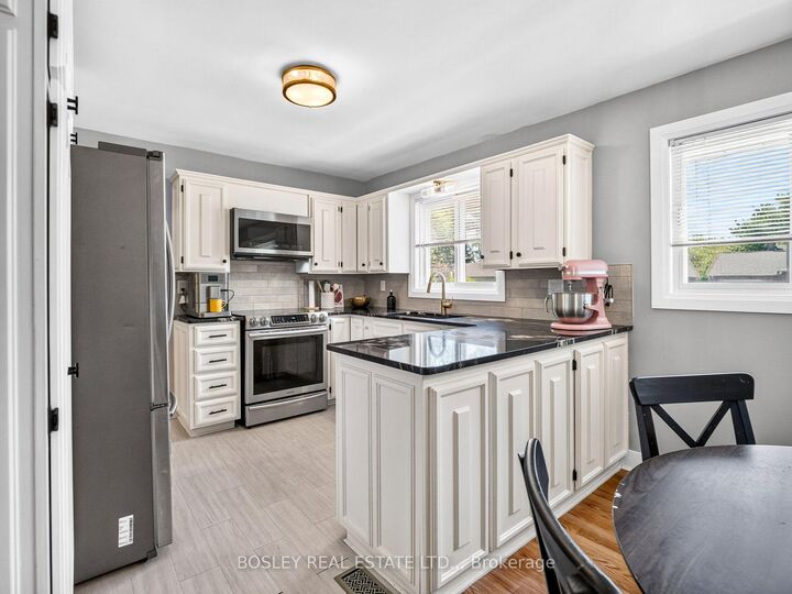 Property Photo: 42 Lindel Crescent ON L3C 3S3