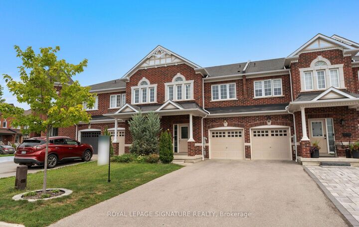 Property Photo:  104 Whitefoot Crescent  ON L1Z 2E3 