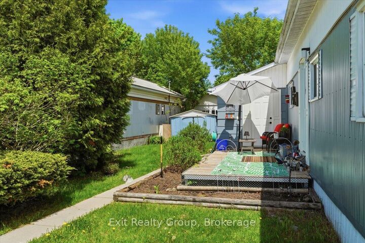 Property Photo:  63 Whites Road 63  ON K8V 5P5 