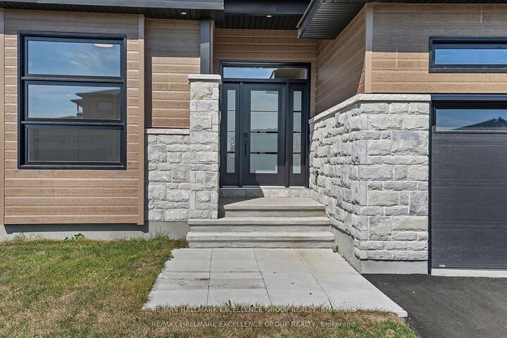 Property Photo: 1345 Diamond Street ON K4K 0M6
