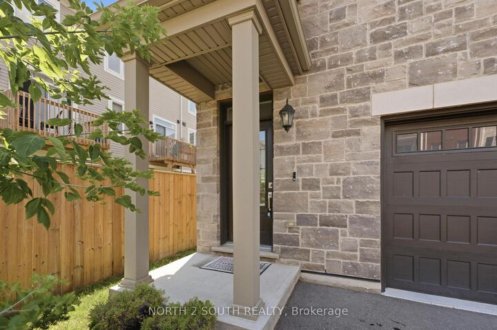 Property Photo: 14 Snowberry Lane ON L8K 0A4