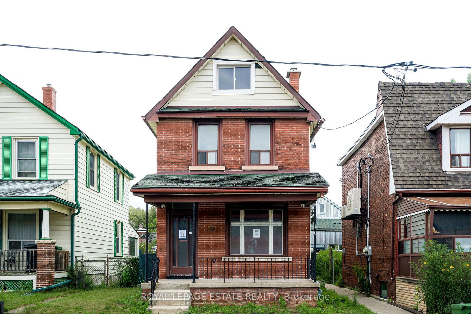 Property Photo: 201 Christie Street ON M6G 3B5