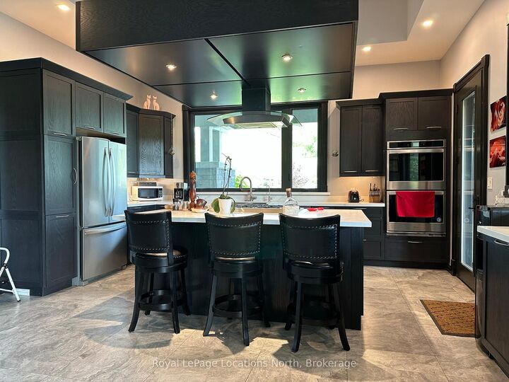 Property Photo:  2263 Nottawasaga 6 N/A N  ON L9Y 3Z1 