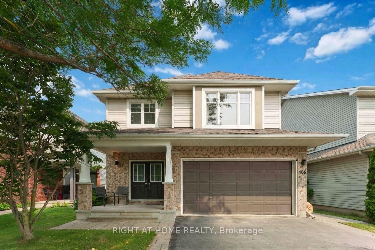 Property Photo: 168 Steeple Chase Drive ON K2M 2Z4