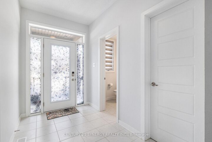 Photo de la propriété: 309 Crossway Terrace ON K2S 3A8