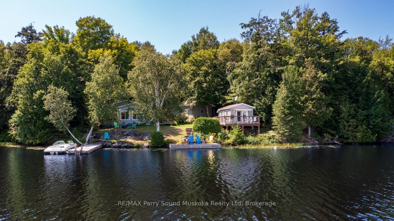 Property Photo: 18 Maple Trail ON P2A 2W7