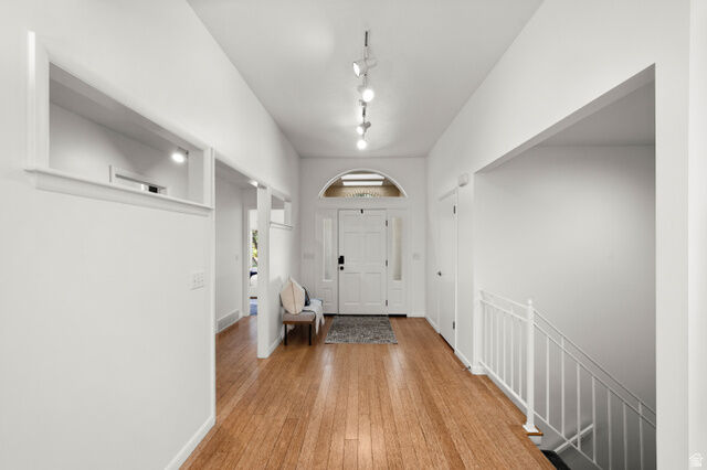 Property Photo:  1910 E Millcreek Way  UT 84106 