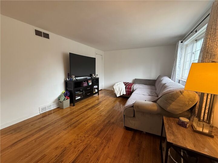 Property Photo: 2009 Ridge Rd PA 15135
