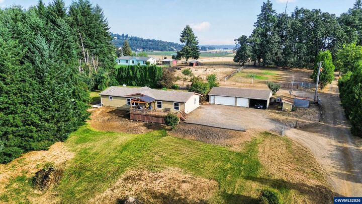 Property Photo:  13105 Mountain View Ln SE  OR 97392 