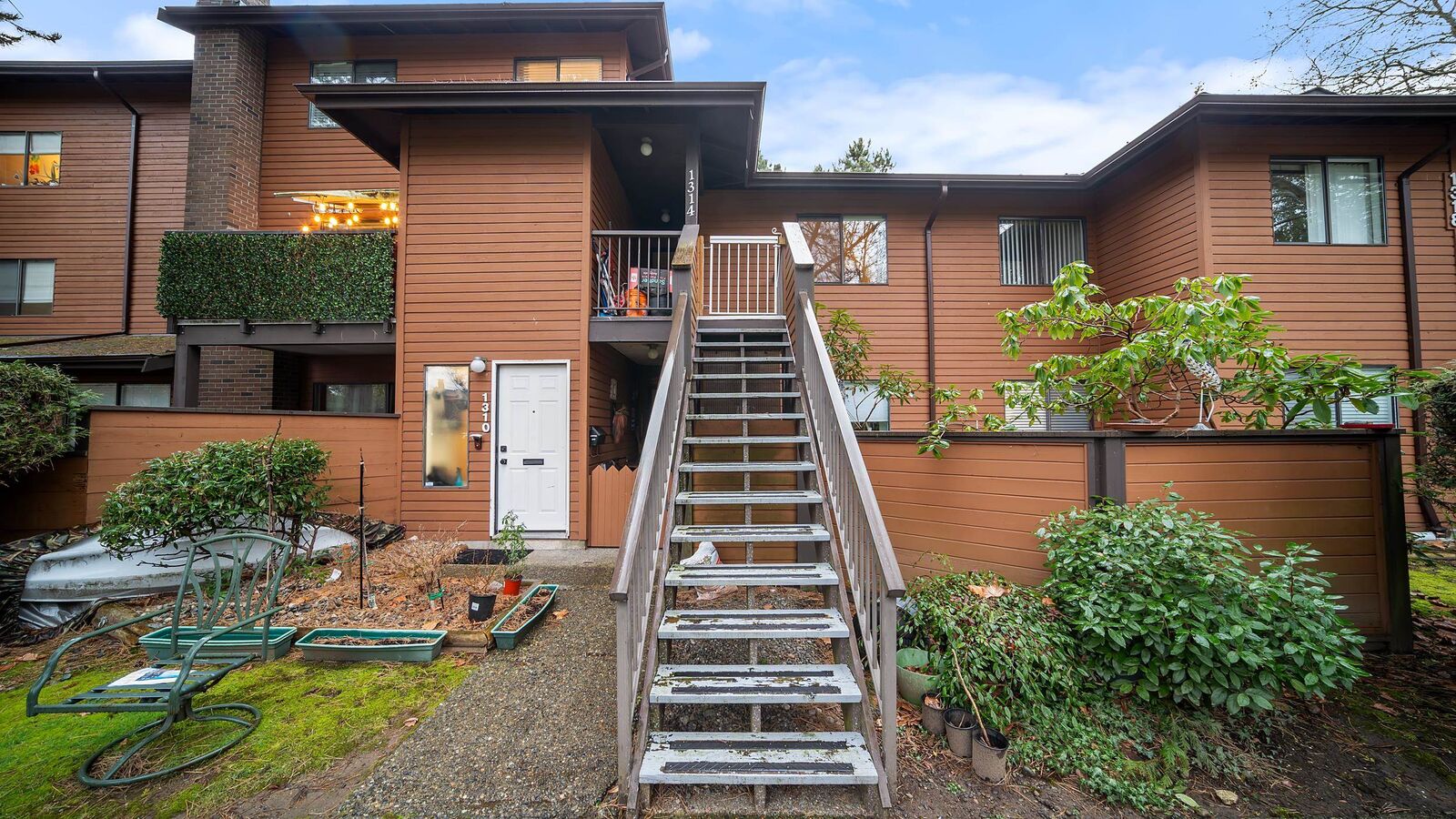 Property Photo: 10620 150 Street 1314 BC V3R 7S1