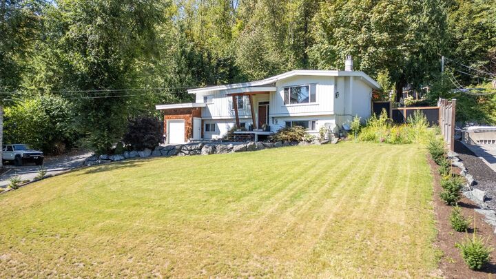 Property Photo:  47913 Hansom Road  BC V2R 4R9 