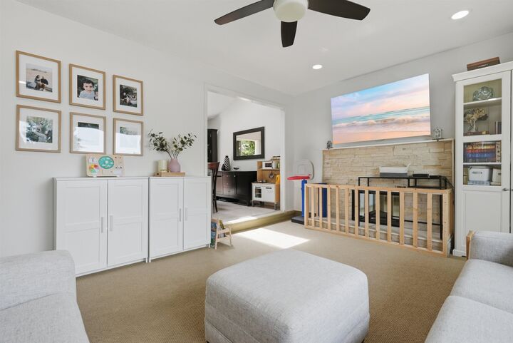 Property Photo: 11926 77A Avenue BC V4C 7K1