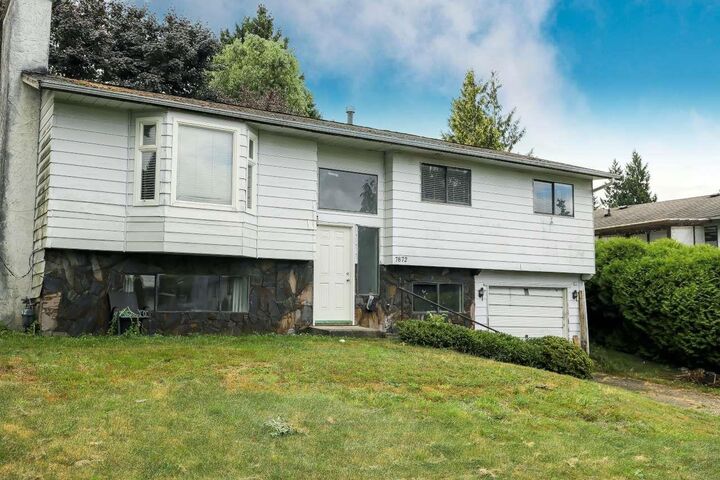 7872 Heron Street — photo 1
