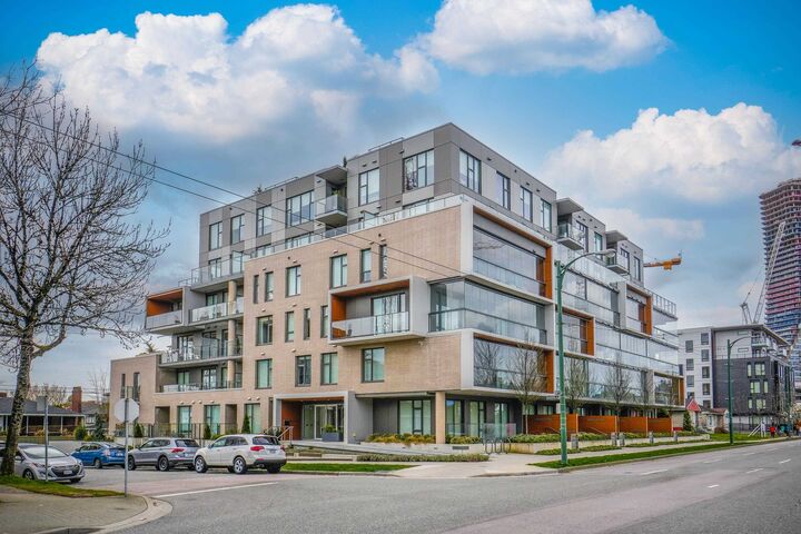 Property Photo: 5733 Alberta Street 411 BC V5Y 0M3