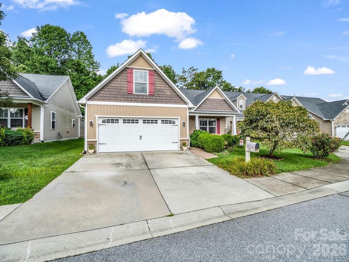Property Photo: 93 Foxtail Court NC 28792