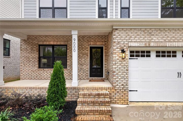 Property Photo:  9000 Pinenoll Lane  NC 28215 