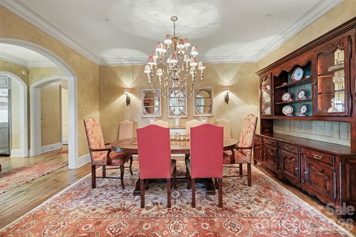 Property Photo:  2343 Roswell Avenue 2A  NC 28207 