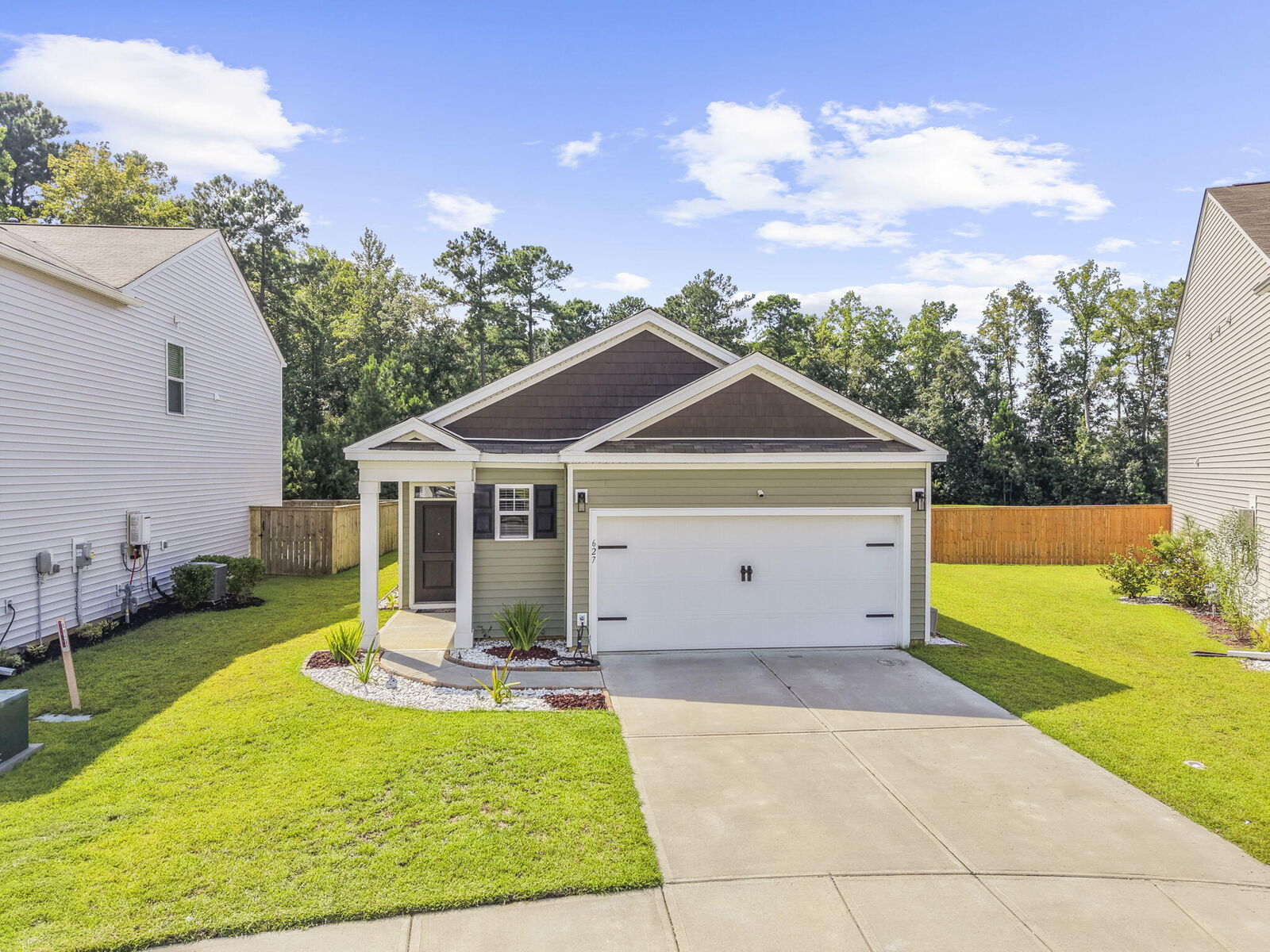 Property Photo:  627 Silver Spruce Street  SC 29486 