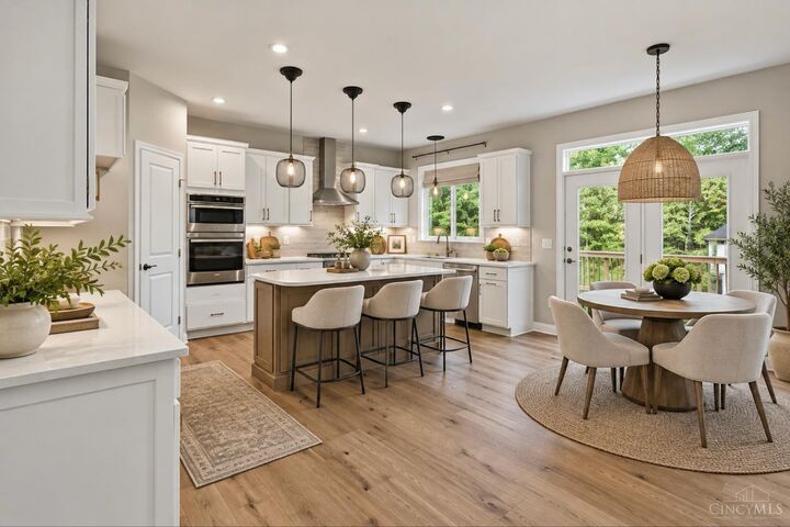 Property Photo:  9907 Kensington Lane  OH 45040 