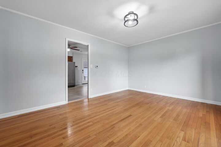 Property Photo: 718 Meadow Drive OH 43055