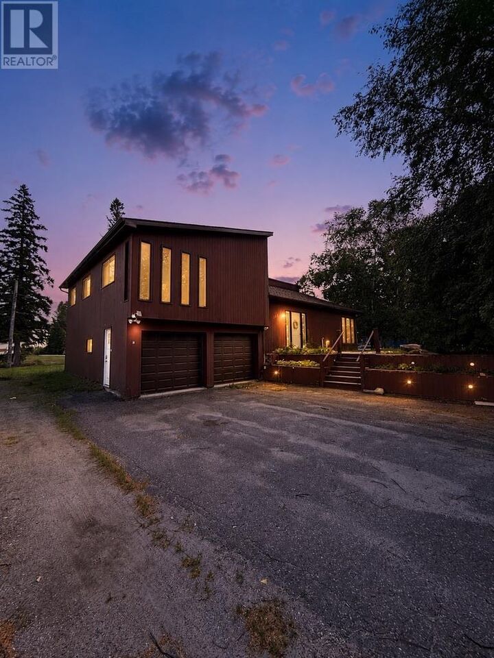 Property Photo:  109-111 Hillcrest Rd  ON P0T 2A0 